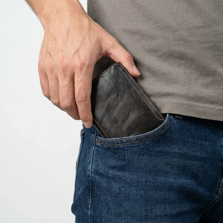 Caldwell - Modern Passport Wallet